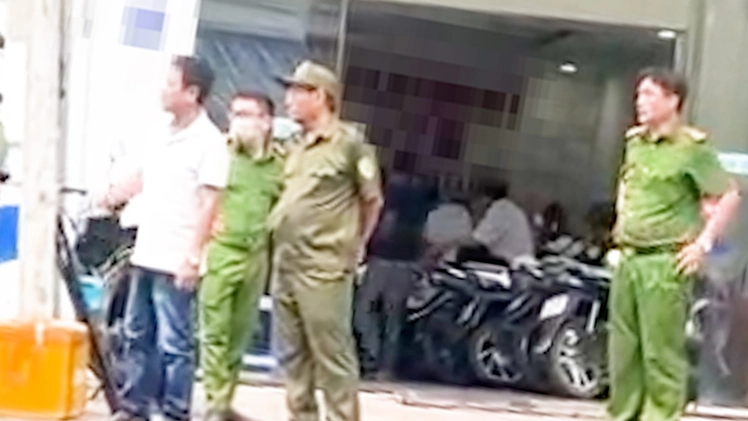Phát hiện thi thể 2 người lớn và 1 trẻ em trong căn nhà ở Nha Trang, công an đang điều tra