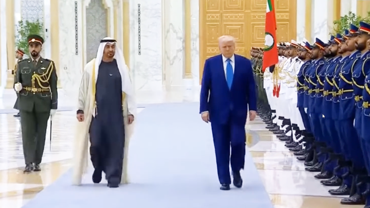Mỹ và UAE ký kết các thỏa thuận mới tổng giá trị hơn 200 tỉ USD