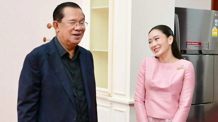 Ông Hun Sen và trung tướng Boonsin lên tiếng về cuộc điện đàm rò rỉ của thủ tướng Thái Lan
