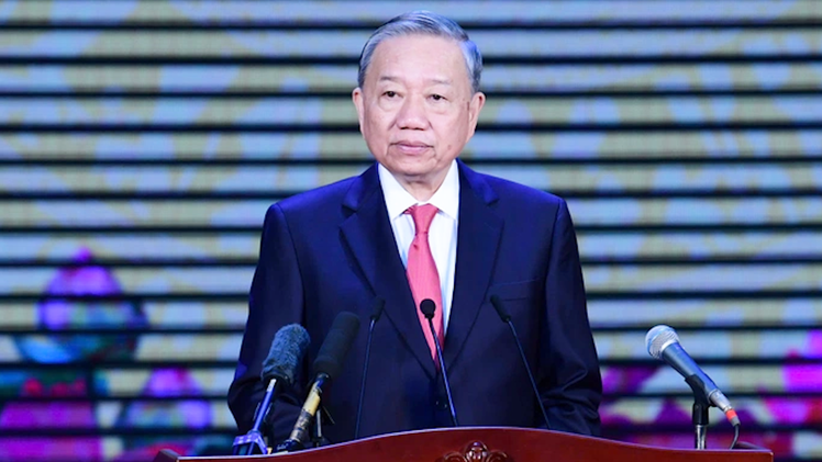 Video Tổng Bí thư Tô Lâm: 'Chúc TP.HCM mới vươn xa, vươn cao, vươn tới tương lai rạng rỡ'