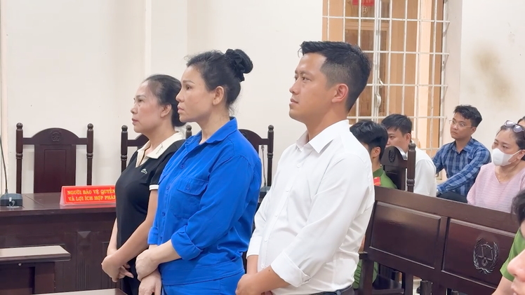 'Nữ đại gia' Lâm Thị Thu Trà bị phạt 14 năm 6 tháng tù, sung công quỹ hơn 950 tỉ đồng