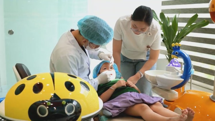 Chăm sóc răng miệng dịp hè: Mùa hè răng khỏe - du lịch nhẹ nhàng