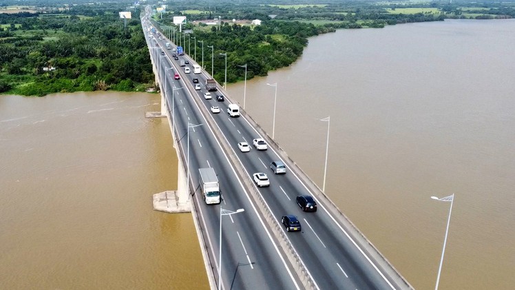 Cầu đã sửa xong, cao tốc TP.HCM - Long Thành - Dầu Giây đi lại bình thường
