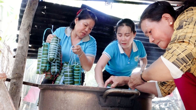 Góc nhìn trưa nay | Lan tỏa tình yêu thương từ những chiếc bánh