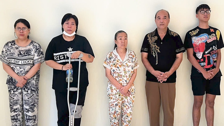 Bắt giang hồ cộm cán Hạnh 'Sự' cùng 4 nghi phạm về hành vi cưỡng đoạt tài sản