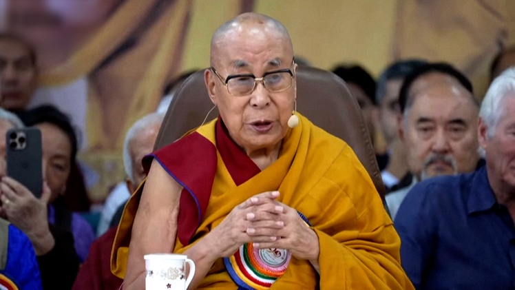 Mừng thọ 90 tuổi, Đức Đạt Lai Lạt Ma nói ông hy vọng có thể sống đến 130 tuổi