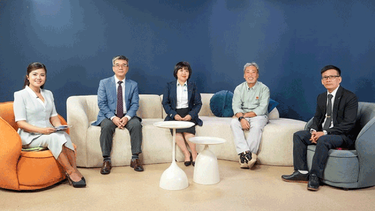 Trực tiếp: Talk show 'Những câu chuyện phía sau hợp đồng bảo hiểm'