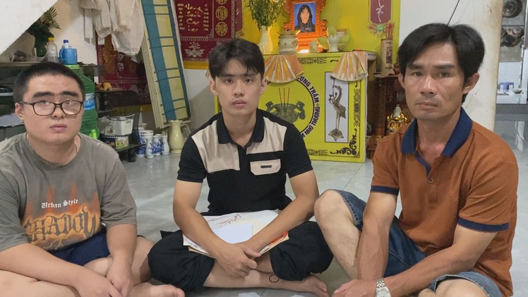 Tiếp sức đến trường:  Cầm 4 triệu đến trường, cậu sinh viên nghèo rưng rưng xin nợ học phí