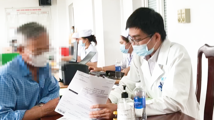 255 bệnh nhân sau sự cố kê khống tán sỏi ở Đắk Lắk được khám tổng quát