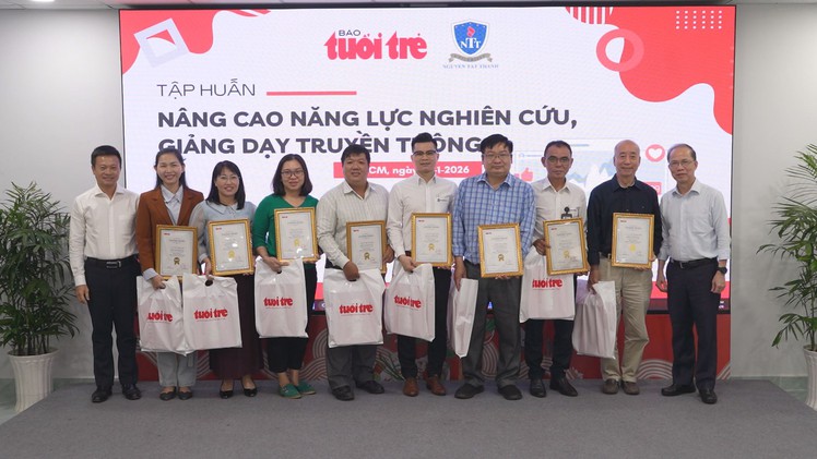 Nâng cao năng lực giảng dạy truyền thông trước làn sóng trí tuệ nhân tạo