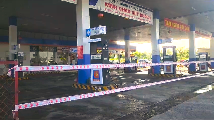 Chăng dây ngừng bán xăng dầu tại 2 trạm trên cao tốc TP.HCM - Long Thành - Dầu Giây
