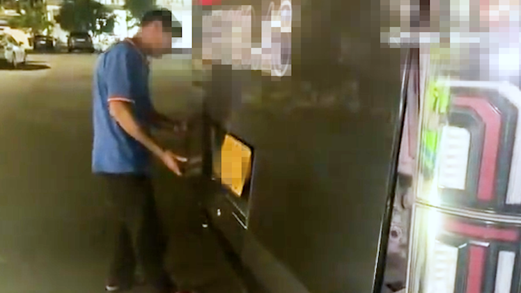 Tài xế không có giấy phép lái xe chở 29 khách trên cao tốc Nha Trang - Cam Lâm