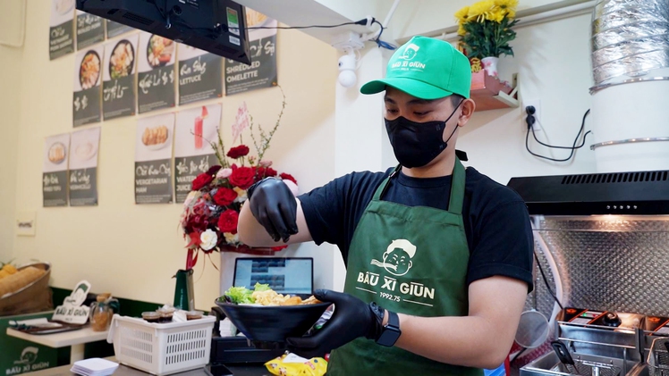 Bấu Xì Giùn - Từ Đà Lạt đến Sài Gòn, hành trình của một không gian ẩm thực kể chuyện