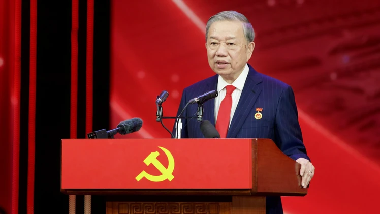 Video phát biểu của Tổng Bí thư Tô Lâm tại lễ tuyên dương bí thư chi bộ xuất sắc và trao giải Búa liềm vàng