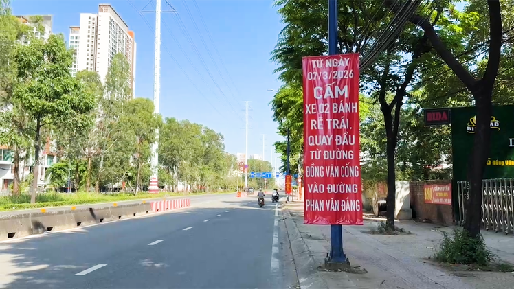 Video hướng dẫn rẽ đúng quy định trên đường Đồng Văn Cống