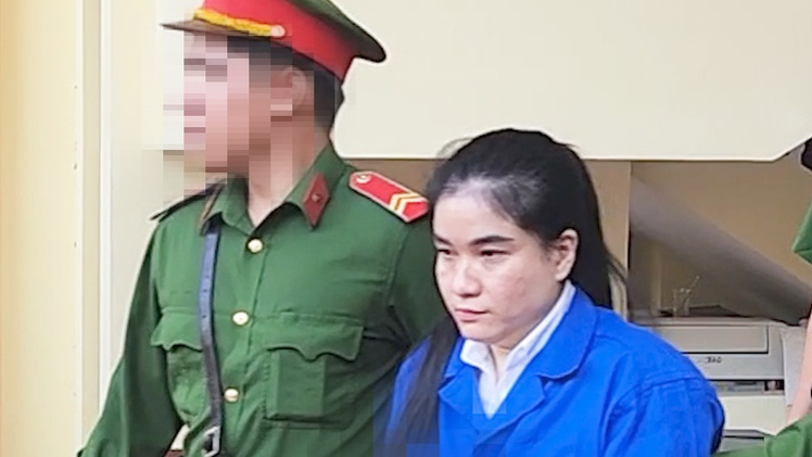 Vụ đầu độc người tình rồi lao xe xuống đèo Bảo Lộc: Hoãn xử vì nữ bị cáo không đủ sức khỏe