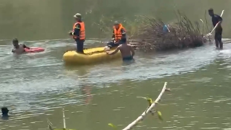 Một đại úy công an xã hy sinh khi tuần tra chống khai thác cát lậu tại Nha Trang