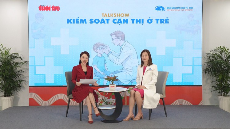 Chuyên gia cảnh báo: Gia tăng cận thị học đường