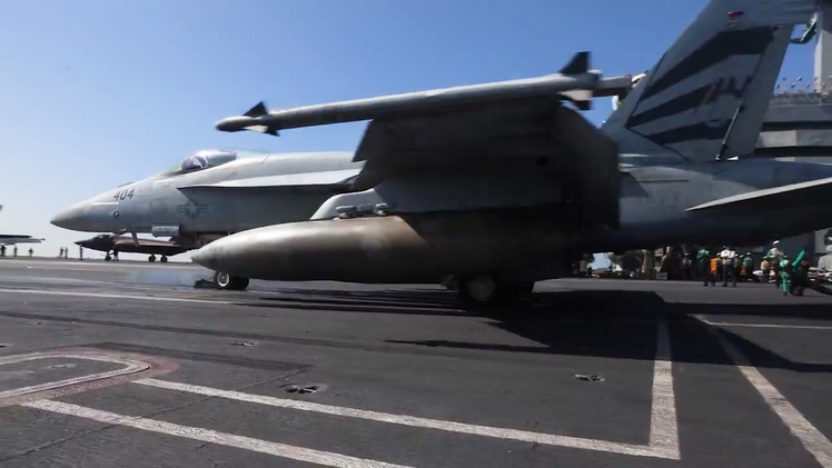 Mỹ công bố video tấn công làm chìm nhiều tàu Iran