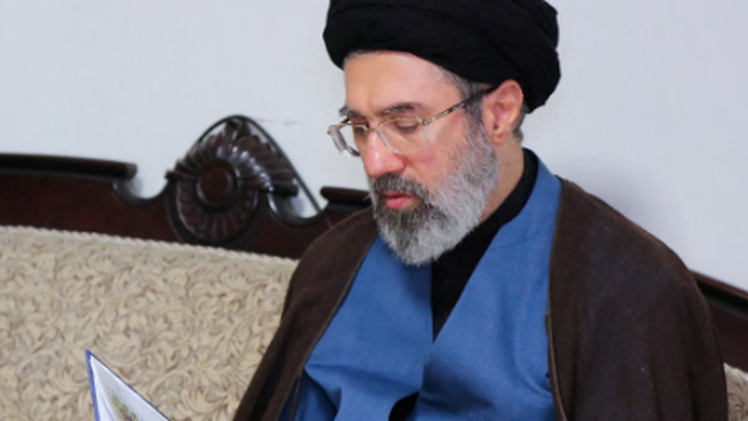 Ông Mojtaba Khamenei kế nhiệm cha làm lãnh tụ tối cao Iran