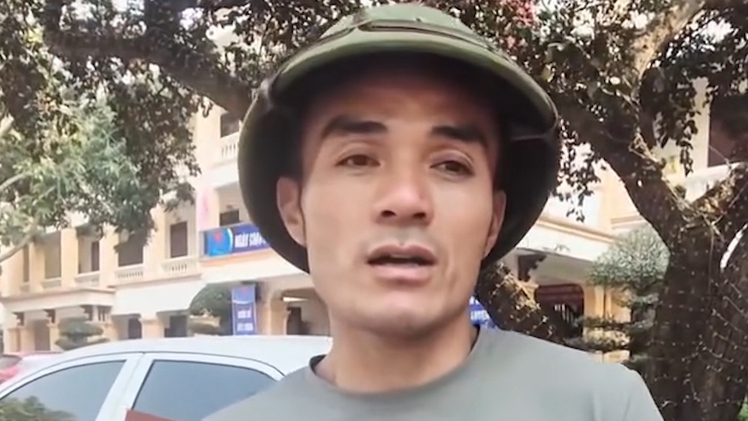 Lời kể của người đàn ông lao xuống sông Lam cứu hai mẹ con nhảy cầu