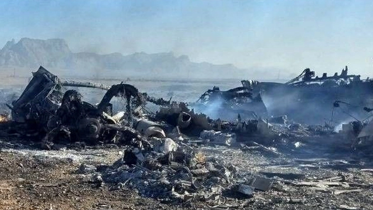 Iran đăng video hiện trường, nói bắn hạ 3 máy bay Mỹ tham gia giải cứu phi công F-15