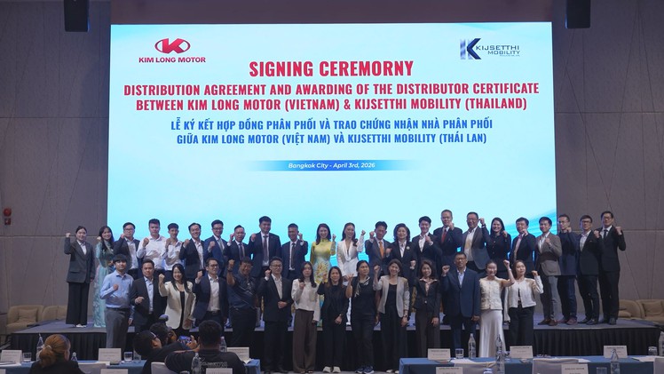 Kim Long Motor phân phối xe buýt tại Thái Lan, đẩy mạnh xuất khẩu