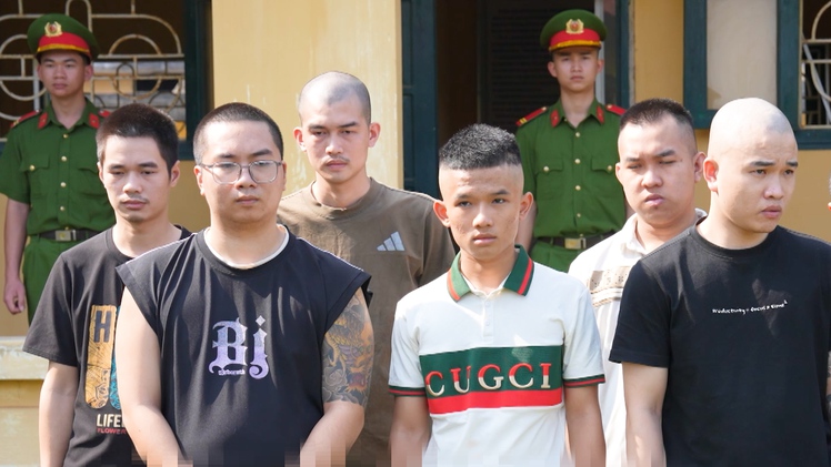 Phá đường dây lừa đảo phụ nữ trung niên chiếm đoạt hơn 3.000 tỉ đồng mỗi năm