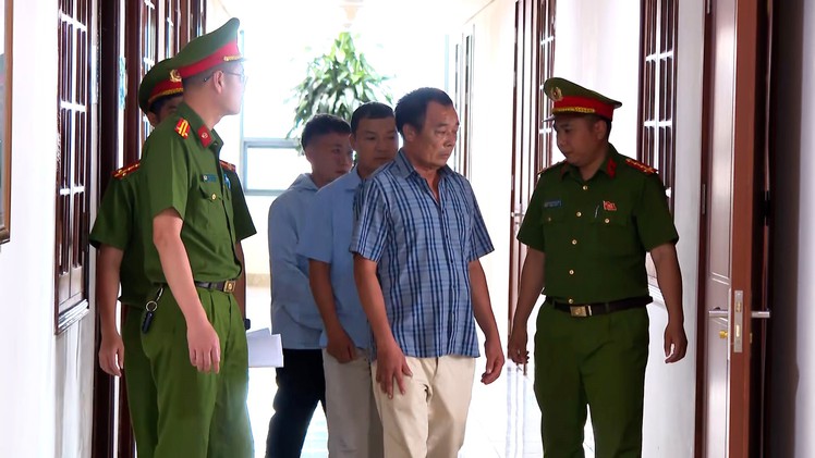 Khởi tố 4 người trong đường dây tiêu thụ heo mắc dịch tả heo châu Phi