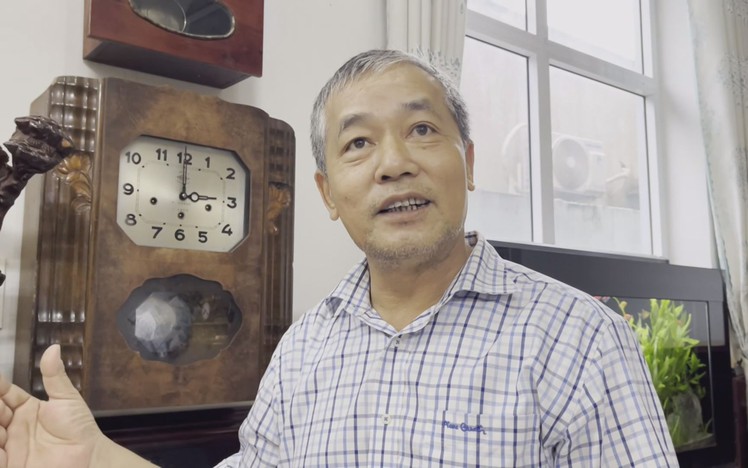 Meet Vietnamese man who collects time