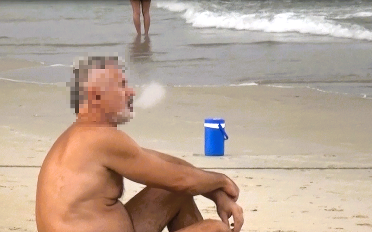 Da Nang moves to curb cigarette litter on My Khe Beach