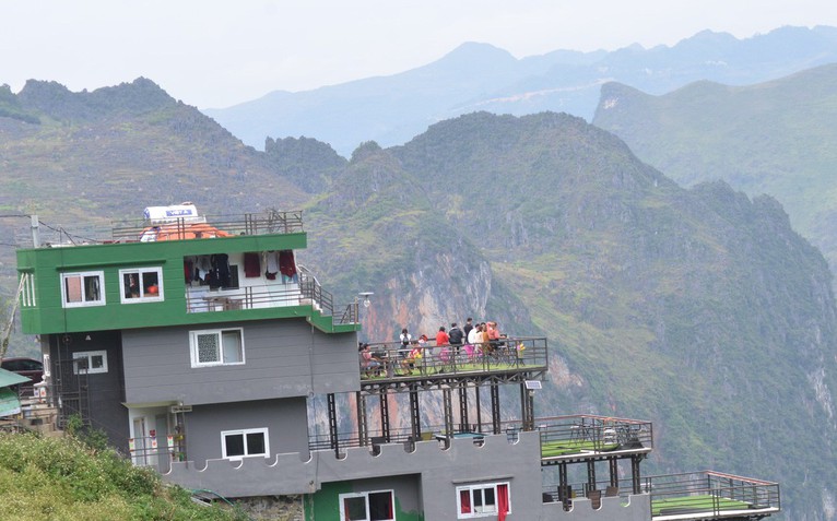 Tạm dừng hoạt động kinh doanh của Mã Pì Lèng Panorama