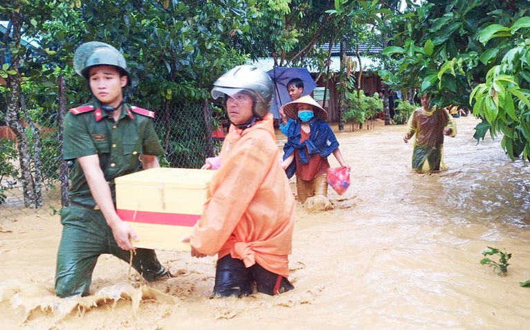 Quảng Nam: Lũ quét gây thiệt hại nặng cho miền núi, hơn 130 điểm sạt lở đường