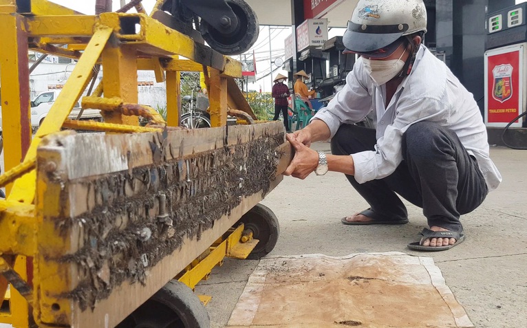 'Đinh tặc' xuất hiện trở lại trên quốc lộ 1 ở huyện Bình Chánh, TP.HCM
