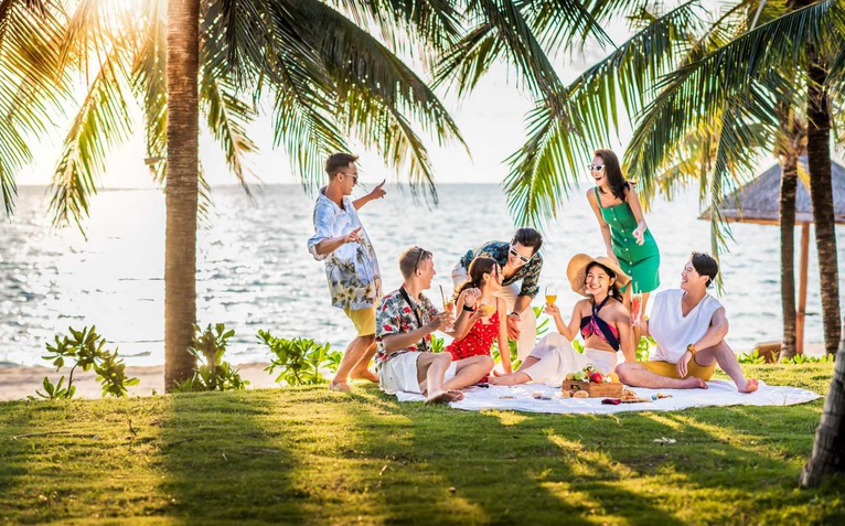 Vinpearl hợp tác Vietjet mở ưu đãi khủng 'Festive Sale 12-12'