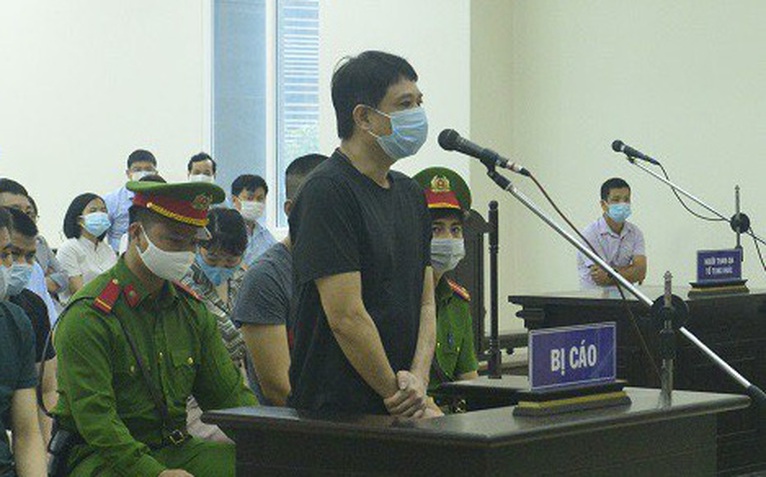Anh trai khăng khăng 'không liên lạc, không biết giám đốc Nhật Cường trốn ở đâu'