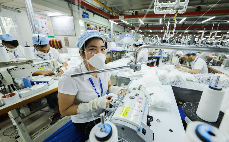 Mỗi tháng hơn 24.000 doanh nghiệp rút khỏi thị trường