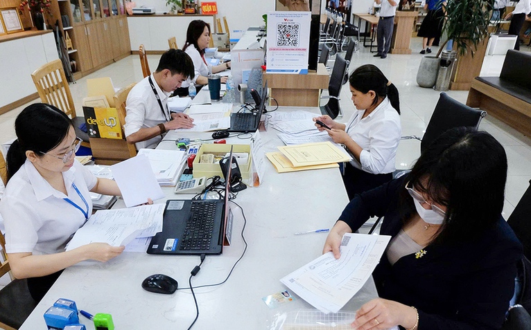 Chính phủ ban hành quy định mới về đối tượng tinh giản biên chế, cơ chế hỗ trợ nghỉ việc