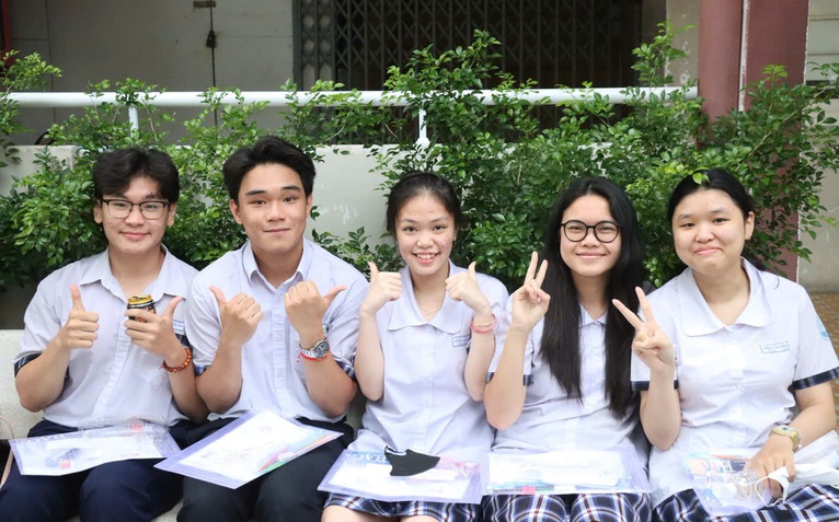 Nghịch lý tuyển sinh: Đề khó nhưng điểm chuẩn cao