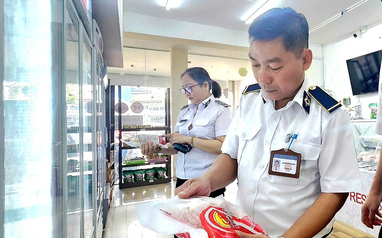 Nên mua thịt heo nơi có nguồn gốc