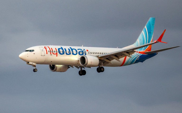 Vì sao có tới 4 phi công trên máy bay Flydubai vào thời điểm gặp sự cố?