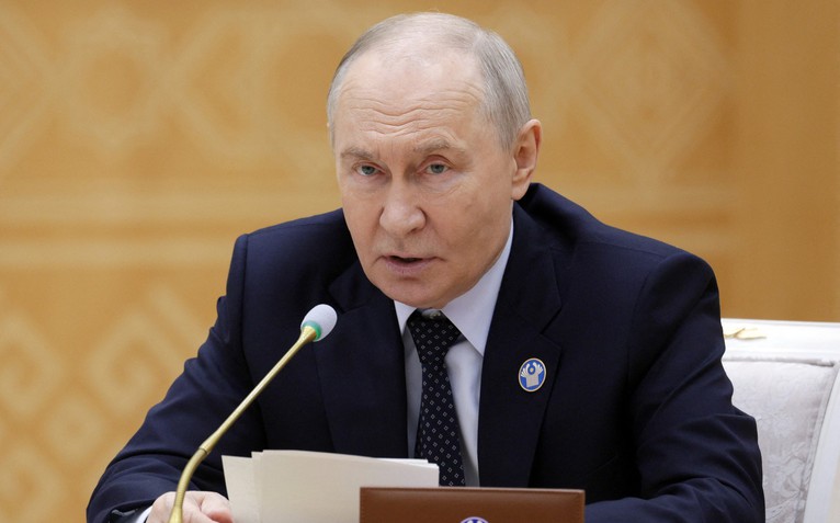 Tin tức thế giới 16-10: Ukraine tấn công nhà máy lọc dầu Nga, ông Putin nói 'sẽ đáp trả'