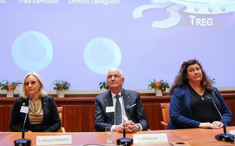 Bí mật phía sau giải Nobel: 16 tháng chọn người, 50 năm giữ hồ sơ