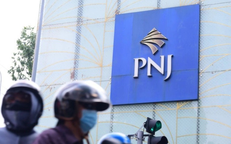 PNJ thoát chuỗi giảm sàn, hơn 5 triệu cổ phiếu chờ mua giá trần