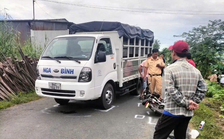 Vụ nữ sinh tử vong ở Vĩnh Long: Tiếp tục tạm đình chỉ giải quyết nguồn tin về tội phạm