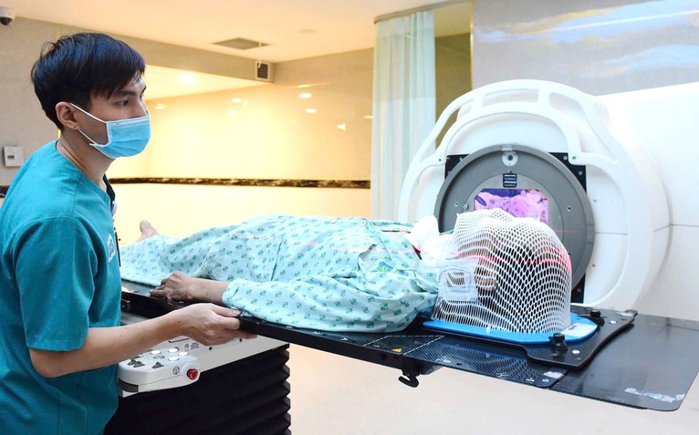 AI vào bệnh viện, bác sĩ có 'đồng nghiệp số'