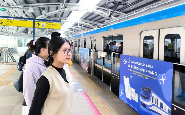 Cách nào để đi metro số 1 miễn phí ngày giao thừa và mùng 1 Tết?
