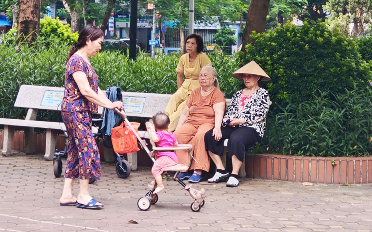 Đề xuất mở điểm chăm sóc ban ngày cho người cao tuổi,  đặt tại nhà văn hóa, tổ dân phố