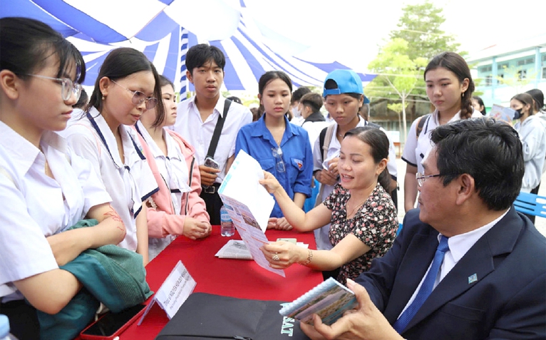 Học ngành gì cũng nên biết AI