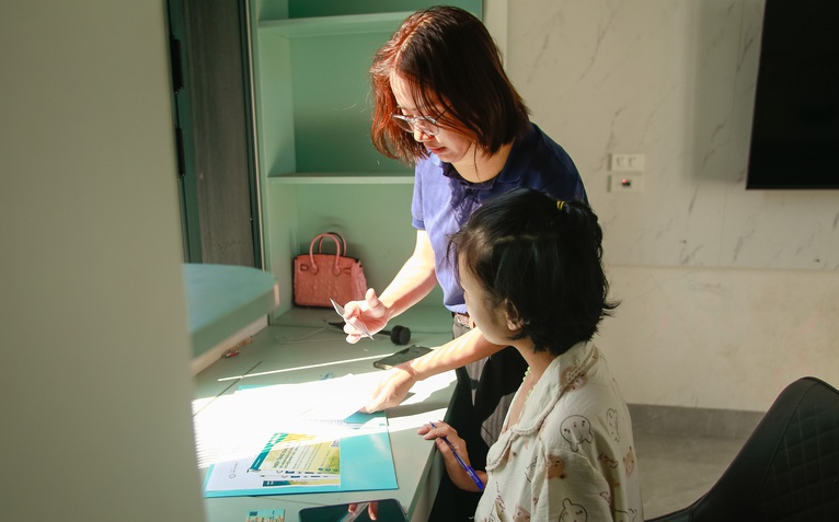 Qua đời vì ung thư, cô gái trẻ hiến giác mạc trao ánh sáng cho 2 cuộc đời